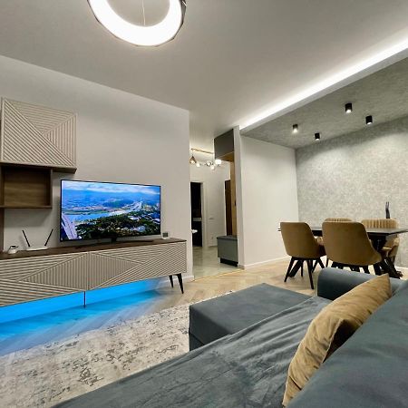 Lakeside Aparthotel Cluj-Napoca Ngoại thất bức ảnh